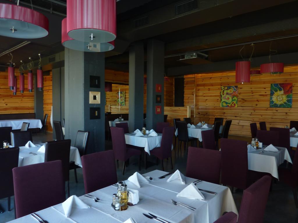 3 Mountains Hotel Bansko Exterior photo
